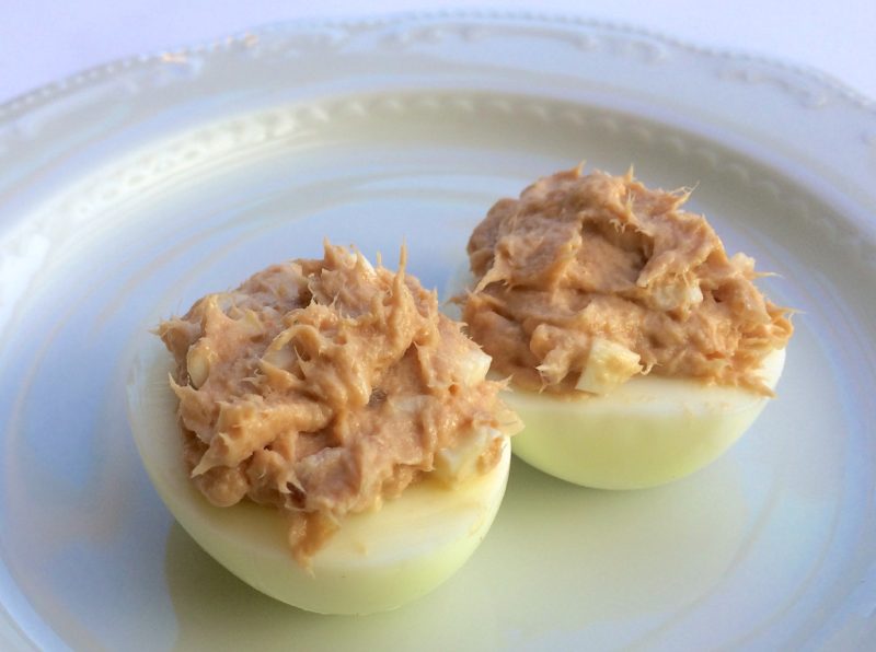 Vajíčka plnené tuniakovou nátierkou